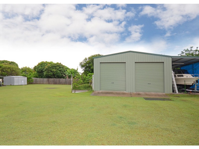 13 Martin Street, Point Vernon QLD 4655