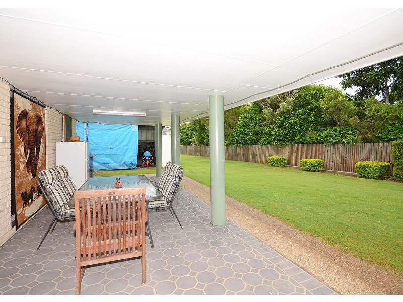13 Martin Street, Point Vernon QLD 4655