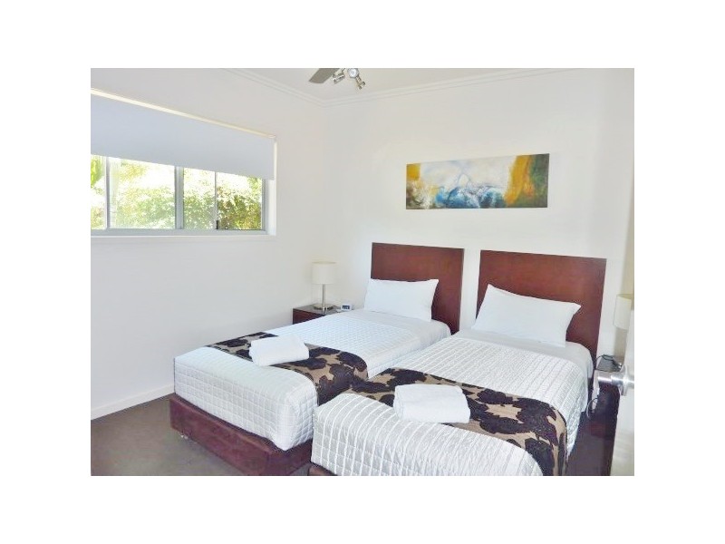 22-136 Pulgul Street, Urangan QLD 4655