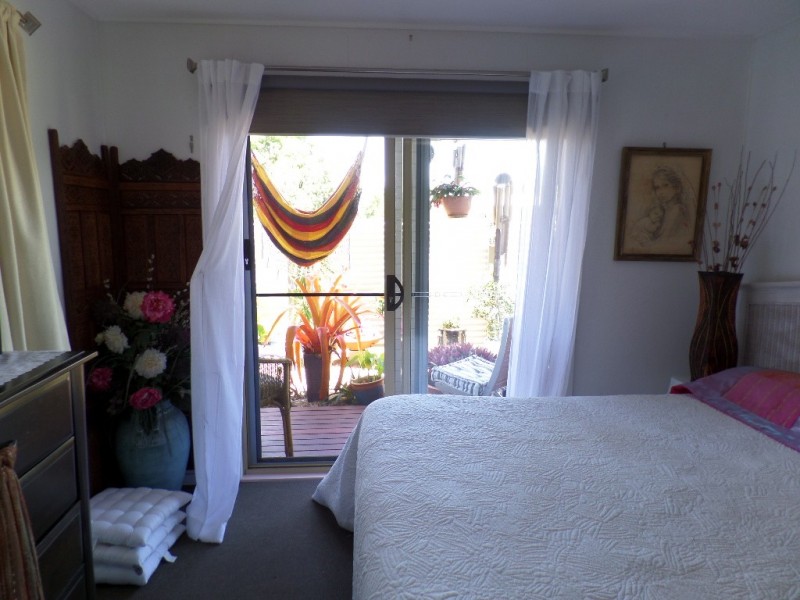 163 Cypress Street, Urangan QLD 4655