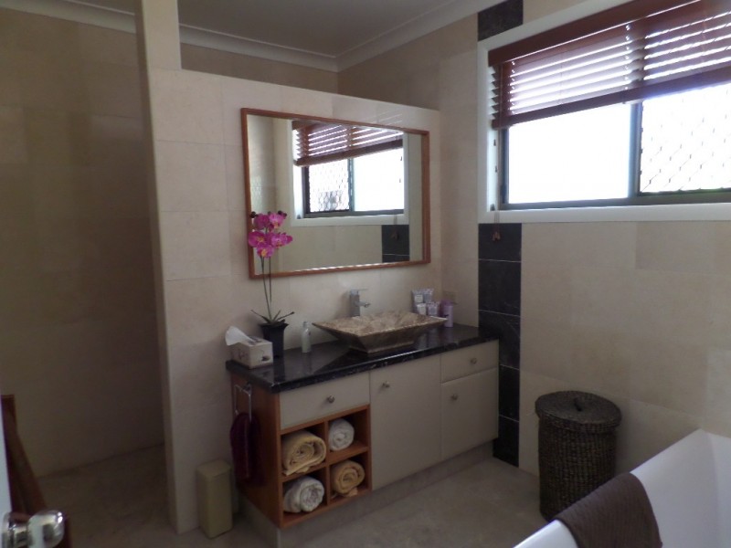 66a Honiton Street, Torquay QLD 4655