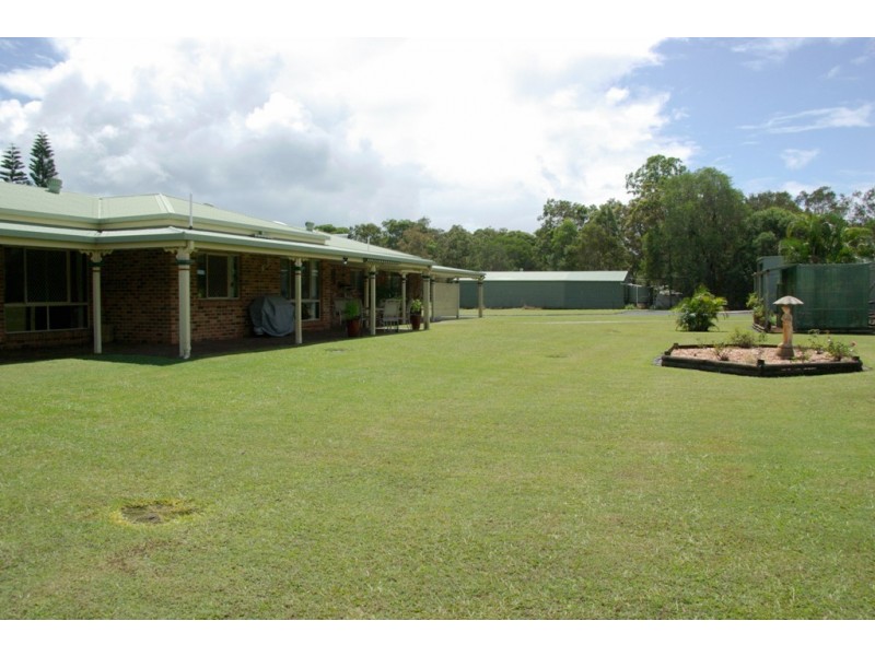 18 Doolong Road South, Wondunna QLD 4655