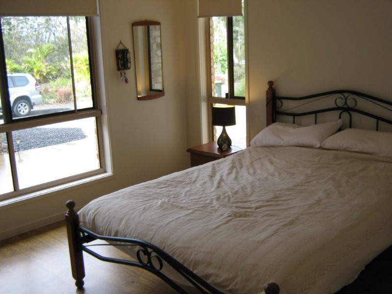 195 Honeyeater Drive, Walligan QLD 4655