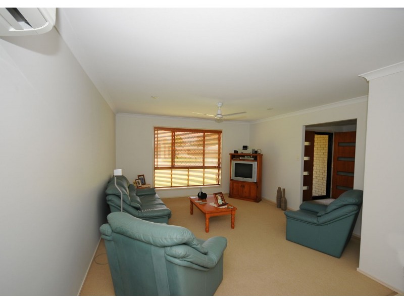 121 Exeter Street, Torquay QLD 4655