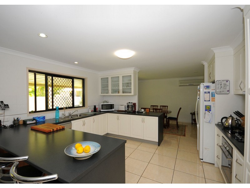 121 Exeter Street, Torquay QLD 4655