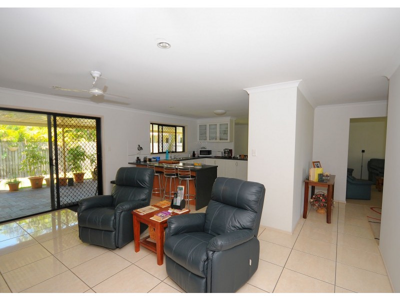 121 Exeter Street, Torquay QLD 4655