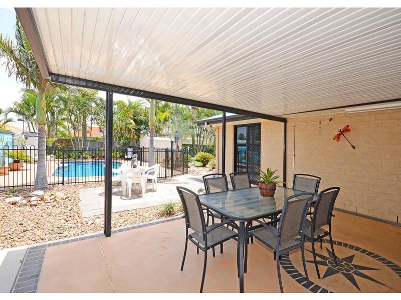 6 Delta Way, Point Vernon QLD 4655