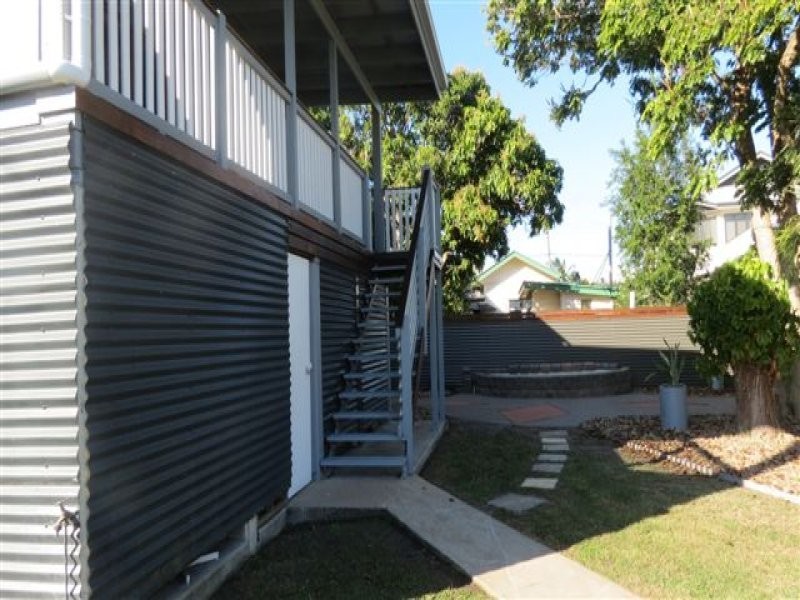 4 Porter Street, Point Vernon QLD 4655