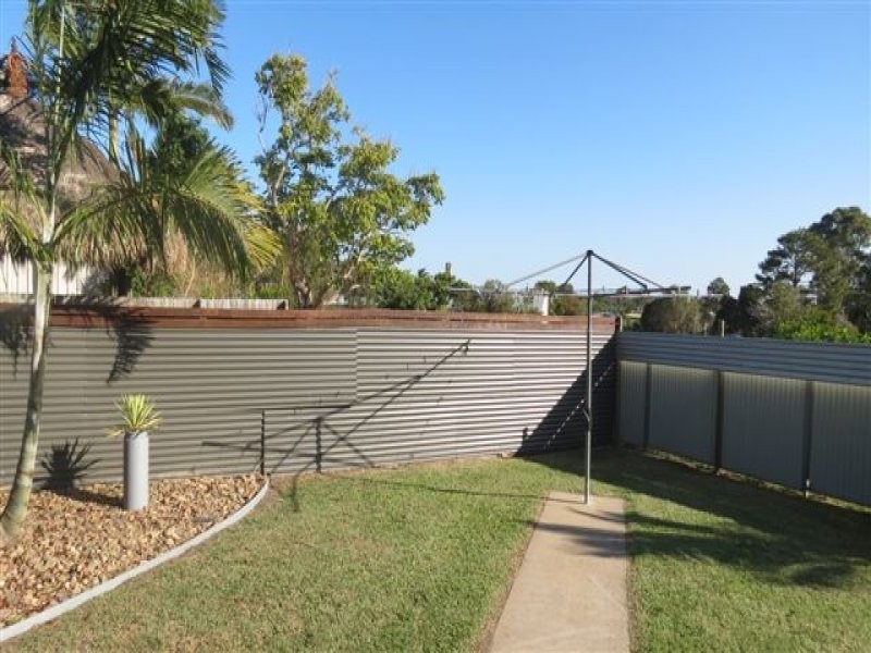 4 Porter Street, Point Vernon QLD 4655