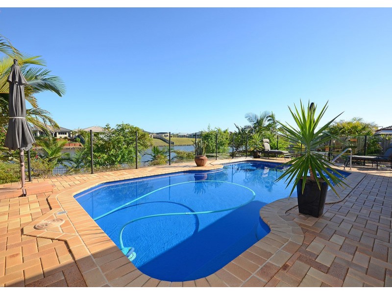 54 Earl St Vincent Circuit, Eli Waters QLD 4655