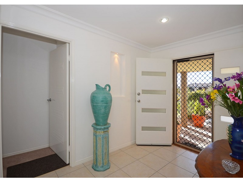 54 Earl St Vincent Circuit, Eli Waters QLD 4655