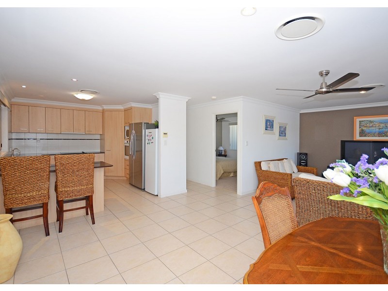 54 Earl St Vincent Circuit, Eli Waters QLD 4655