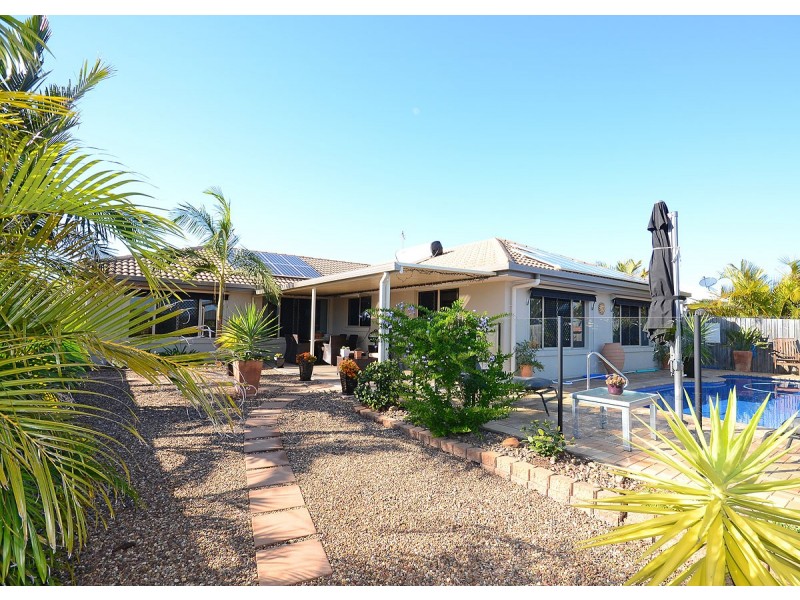 54 Earl St Vincent Circuit, Eli Waters QLD 4655