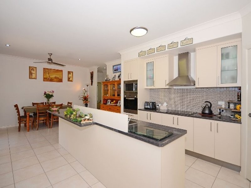 5 Calla Way, Wondunna QLD 4655