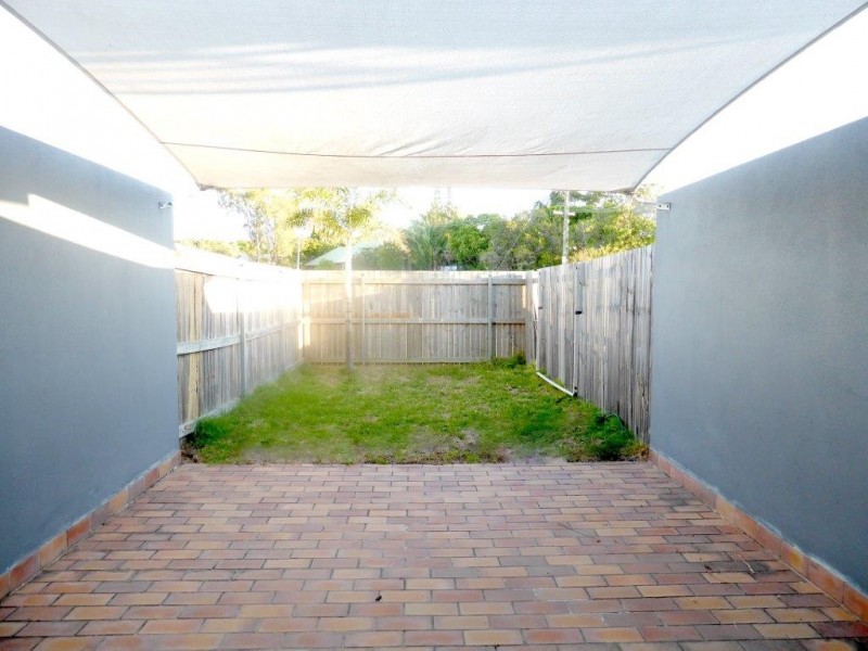 4/13 Hythe Street, Pialba QLD 4655