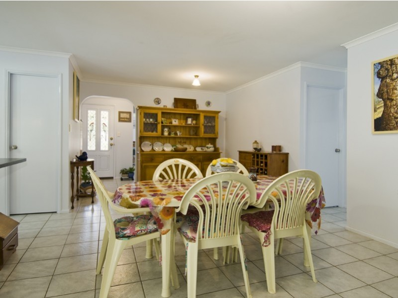 6 Palmwood Drive, Dundowran Beach QLD 4655