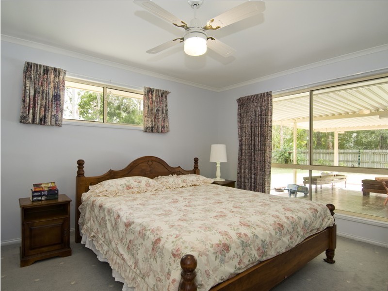 6 Palmwood Drive, Dundowran Beach QLD 4655