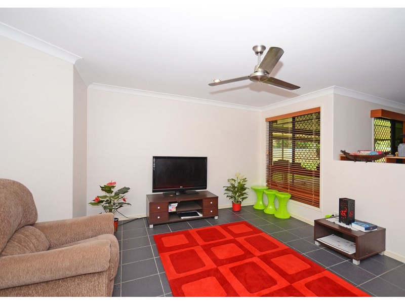 12 La Borde Court, Urraween QLD 4655