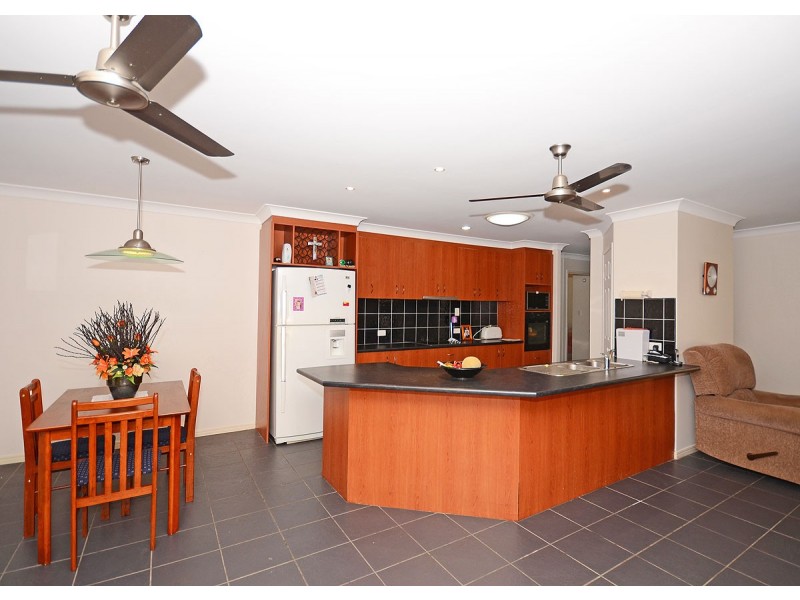 12 La Borde Court, Urraween QLD 4655