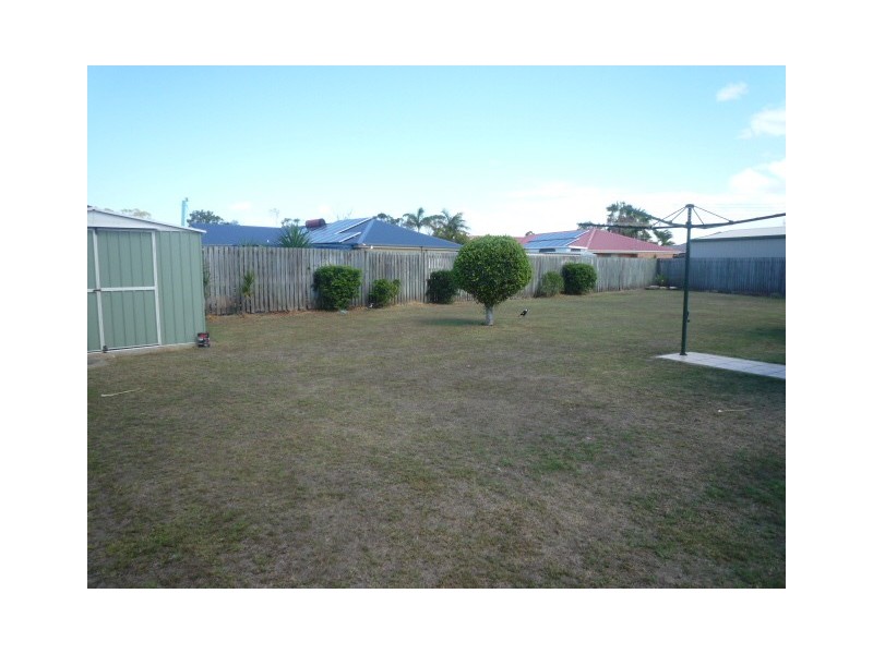 25 Magpie Court, Eli Waters QLD 4655