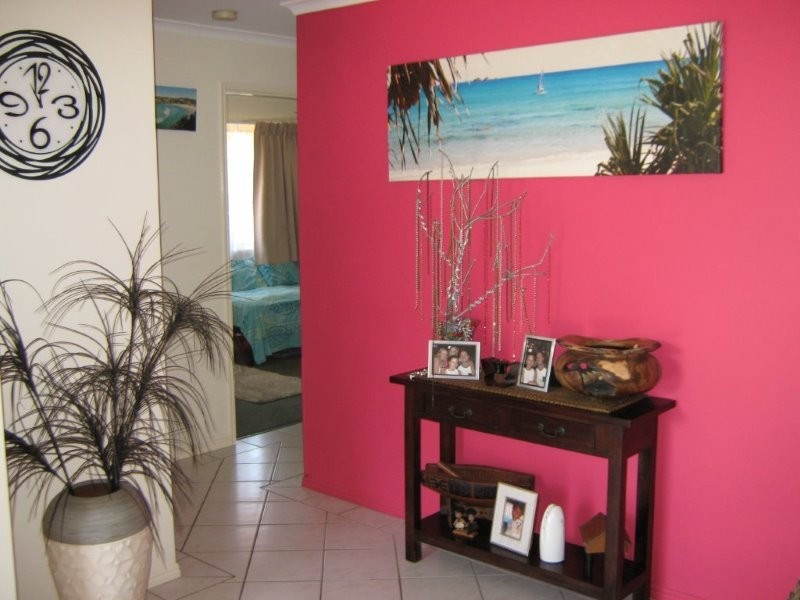115 Honiton Street, Torquay QLD 4655