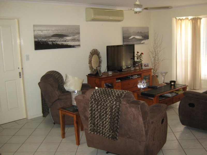 115 Honiton Street, Torquay QLD 4655