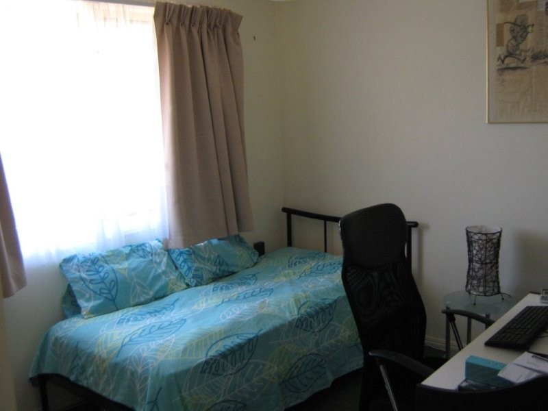 115 Honiton Street, Torquay QLD 4655