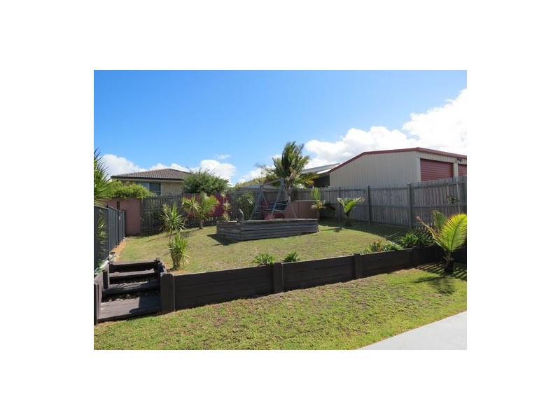 9 Harrison Circuit, Urangan QLD 4655