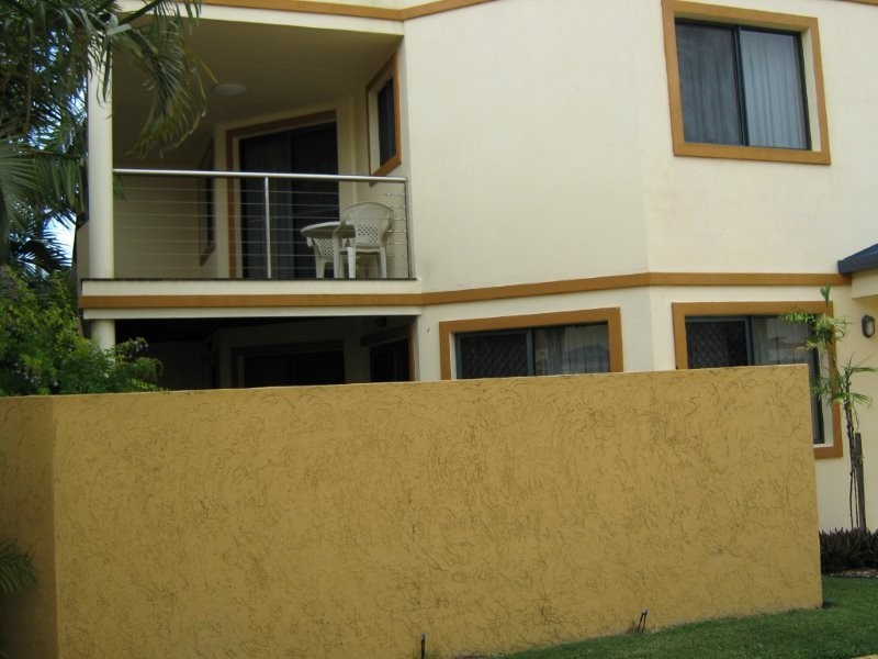 16/33 Elizabeth Street, Urangan QLD 4655