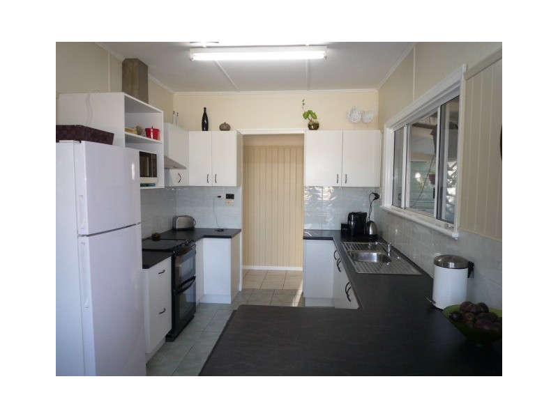 82 Exeter Street, Torquay QLD 4655