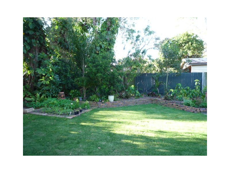 82 Exeter Street, Torquay QLD 4655