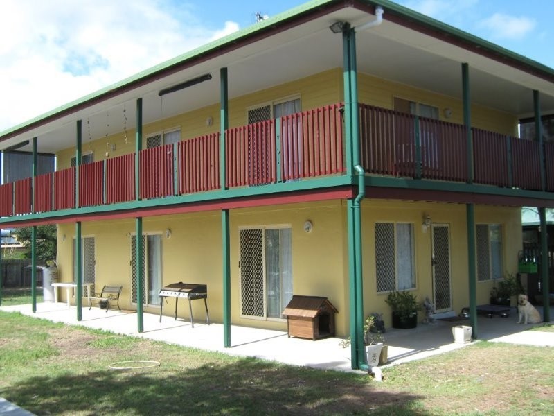 31 Colyton Street, Torquay QLD 4655