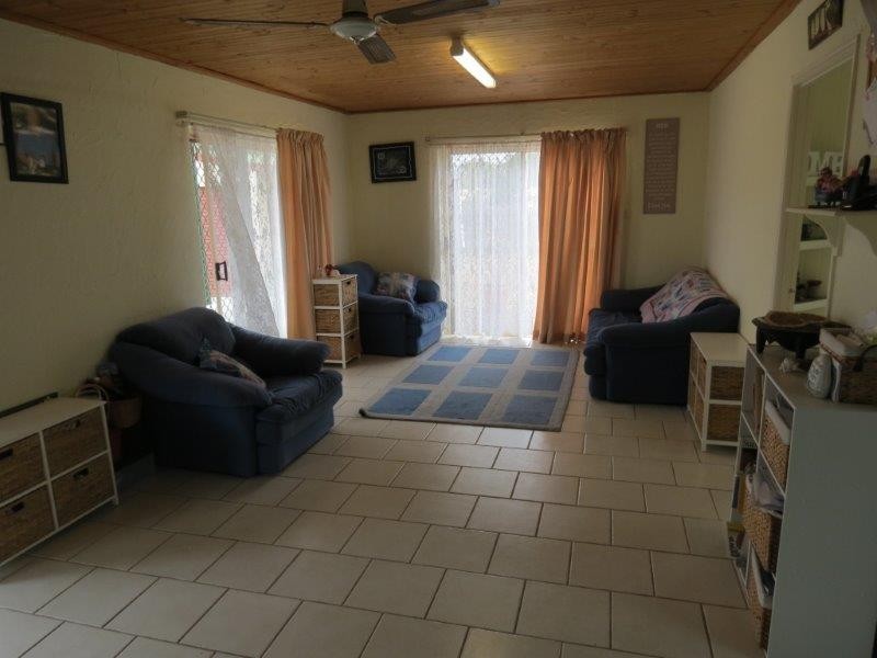 31 Colyton Street, Torquay QLD 4655