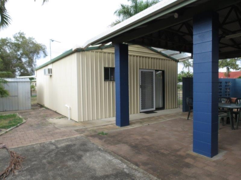 1 Hockley Lane, Urangan QLD 4655