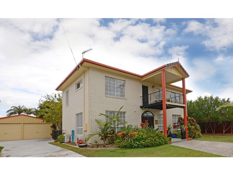 69 Corser Street, Point Vernon QLD 4655