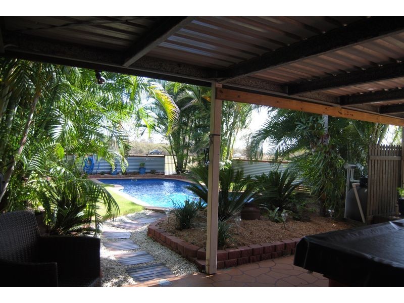 11 Valfern Court, Dundowran QLD 4655