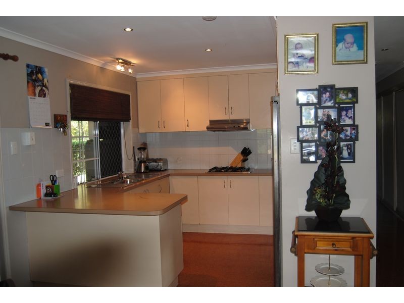 11 Valfern Court, Dundowran QLD 4655