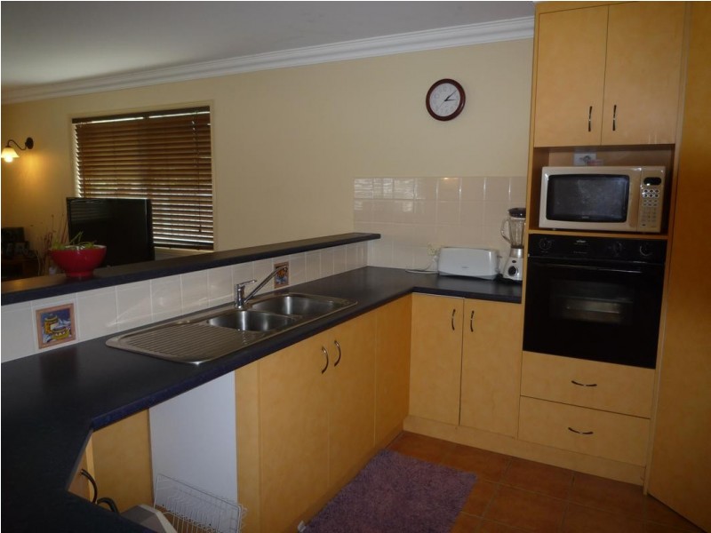 31 Heather Way, Urraween QLD 4655