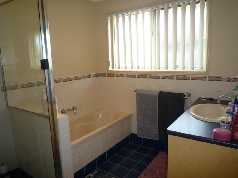 31 Heather Way, Urraween QLD 4655
