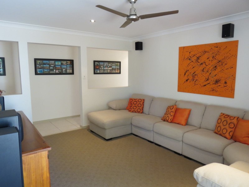 7 Kirriemuir Court, Kawungan QLD 4655