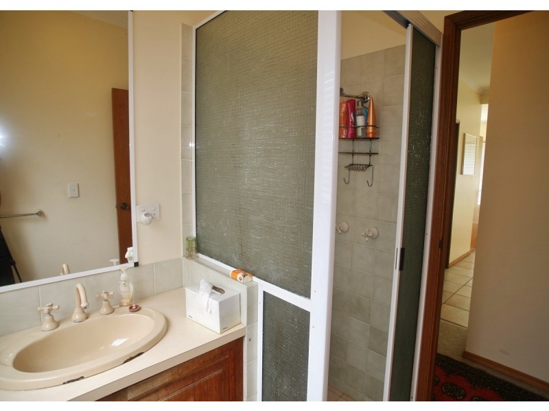 26 Talasea Drive, Kawungan QLD 4655