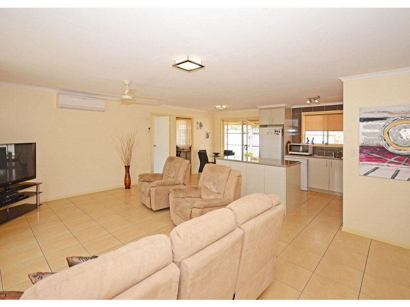 1 Wattlebird Lane, Eli Waters QLD 4655