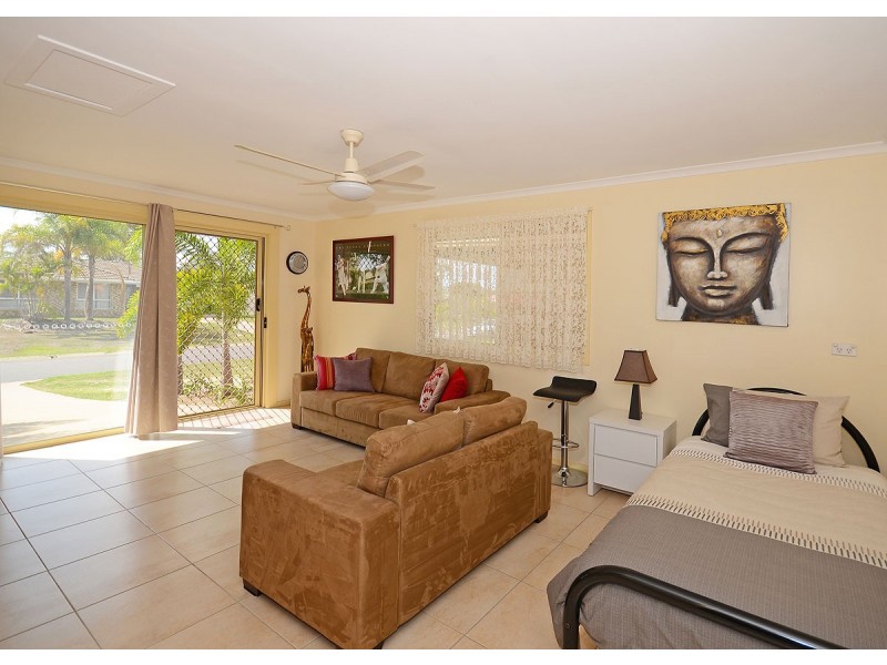 1 Wattlebird Lane, Eli Waters QLD 4655
