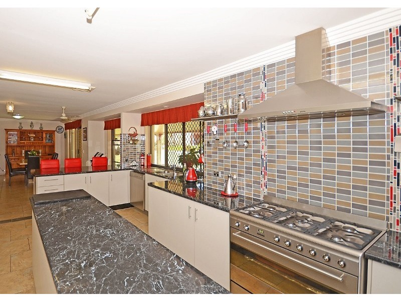 55 Shore Road East, Urangan QLD 4655