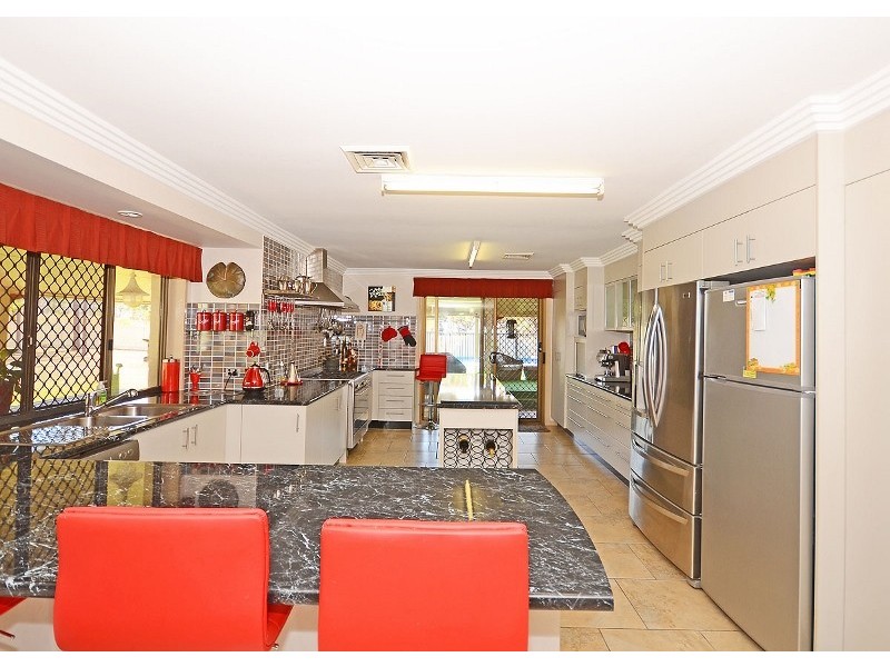 55 Shore Road East, Urangan QLD 4655