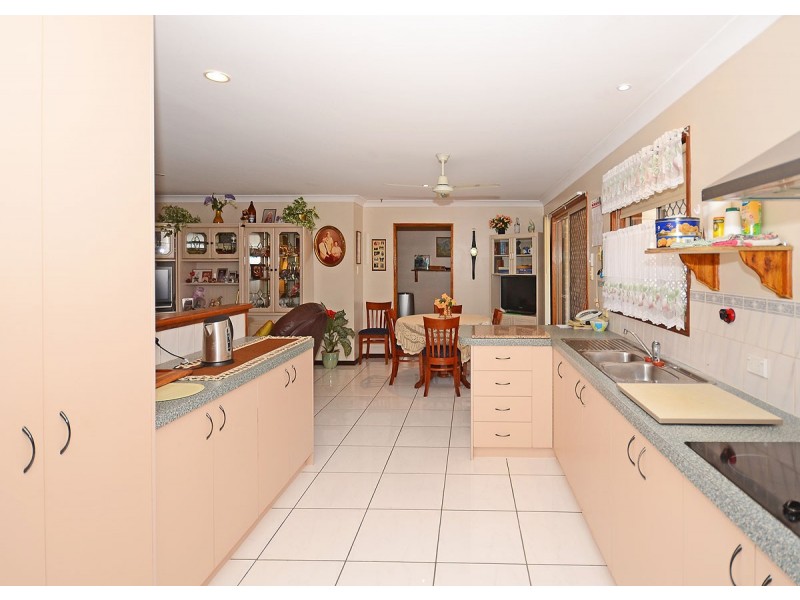 15 Keppel Court, Kawungan QLD 4655