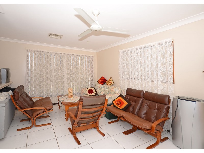 15 Keppel Court, Kawungan QLD 4655