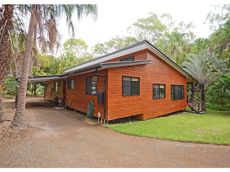 14 Pristine Place, Dundowran Beach QLD 4655