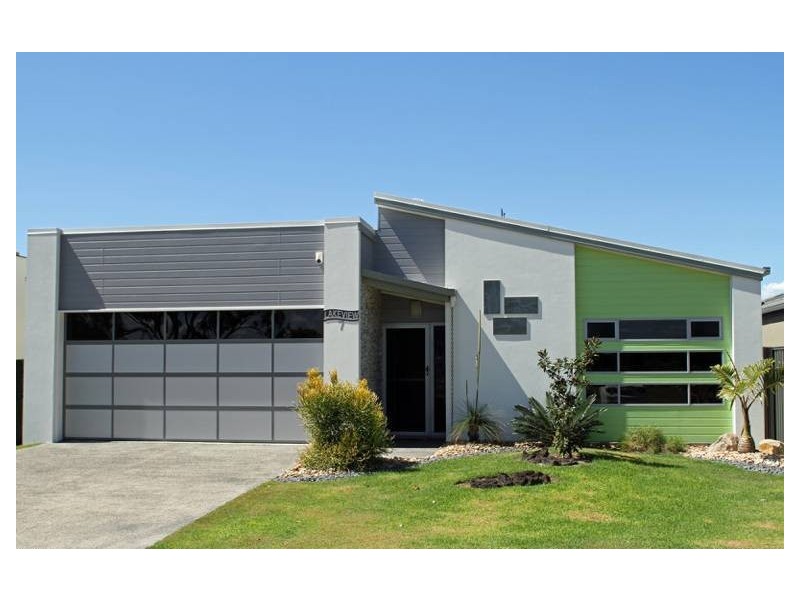 7 Satinwood Avenue, Urraween QLD 4655