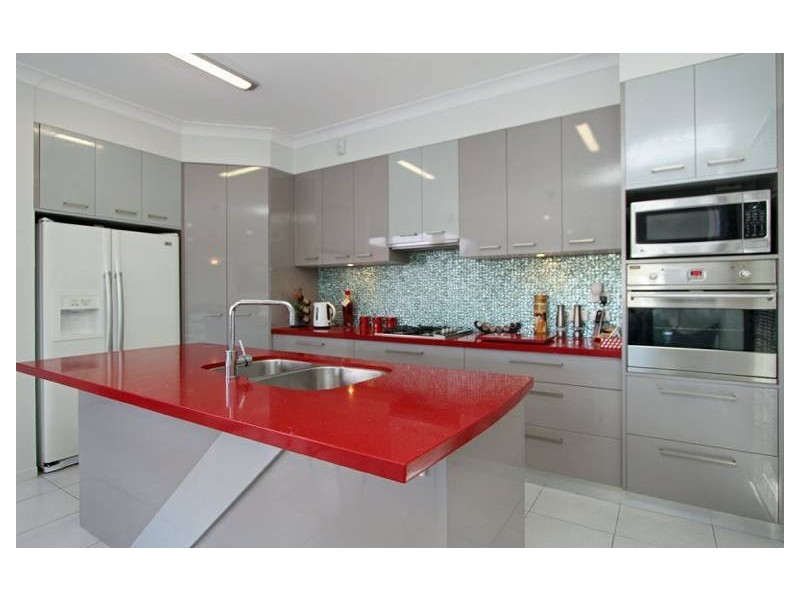 7 Satinwood Avenue, Urraween QLD 4655